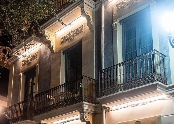 Hotel cerca del colegio: Balmis Plaza Apartments